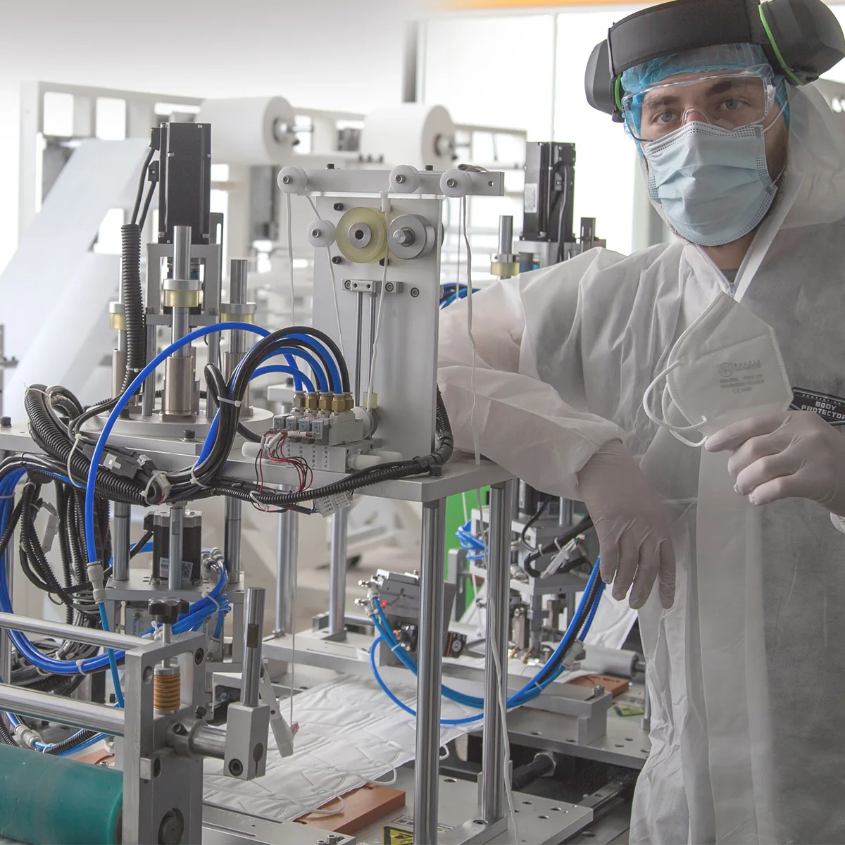 Baltic Masks Produktionsanlage und Mitarbeiter in Litauen